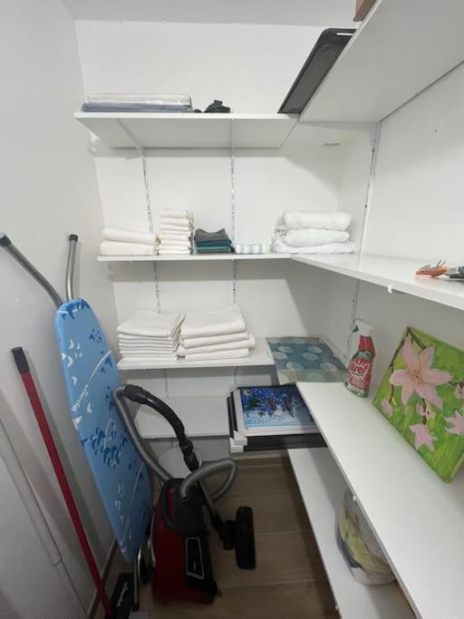 Familienwohnung Neben Dem See,Messe Und Europapark Όφενμπουργκ Εξωτερικό φωτογραφία