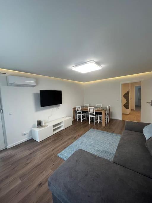 Familienwohnung Neben Dem See,Messe Und Europapark Όφενμπουργκ Εξωτερικό φωτογραφία