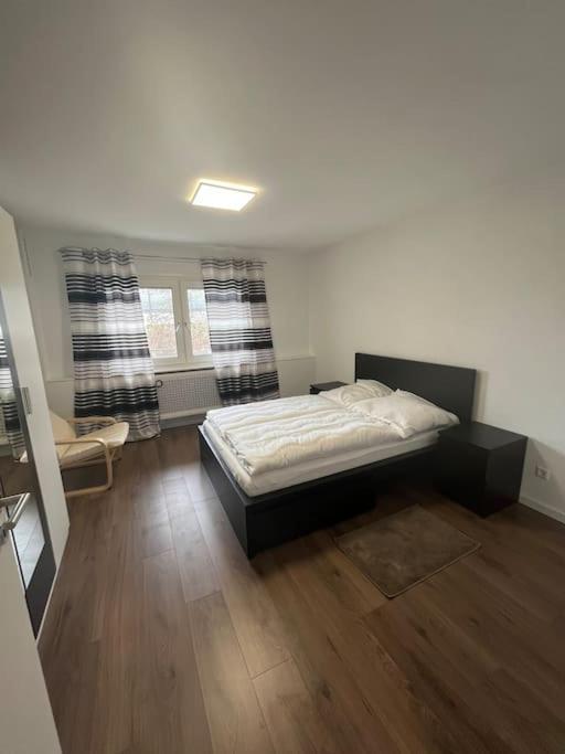 Familienwohnung Neben Dem See,Messe Und Europapark Όφενμπουργκ Εξωτερικό φωτογραφία